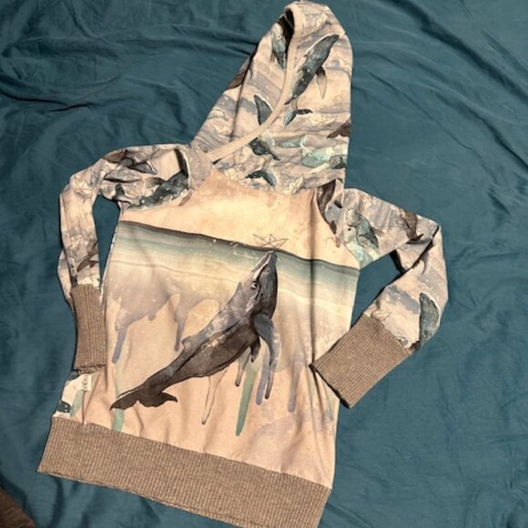 Nautical Nerys Whale hoodie size 6/7 - Picture 1 of 2
